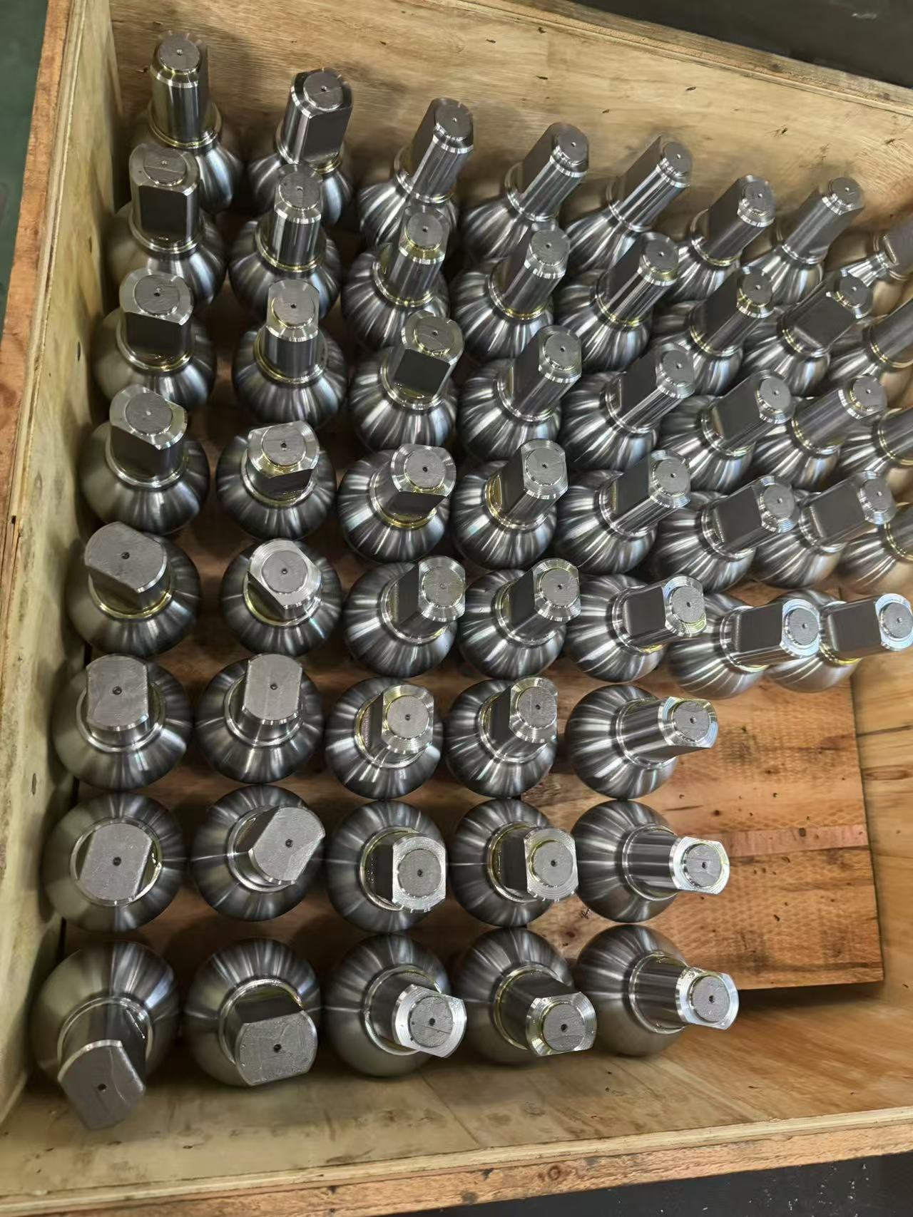 Wofür werden Schmiedepressen-Heizgeräte zum Schmieden von Rohrstumpf-Schmiedestücken verwendet?